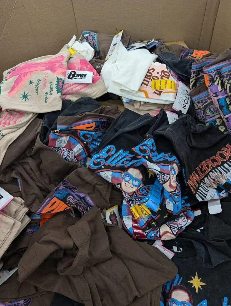 band1-768x1019 BAND TEES PALLET — ROCK, RAP, METAL & POP ICONS - Image 1